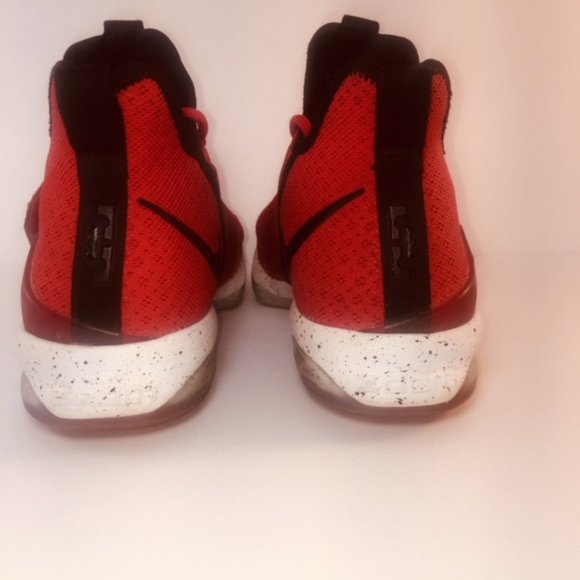 Nike LeBron XIV GS 14 Basketball Sz 4.5y Pre-owned - Picture 10 of 11
